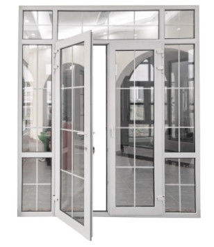 Aislamiento térmico seccional industrial de aluminio interior/al aire libre del ² K de la puerta el 1.5W/M
