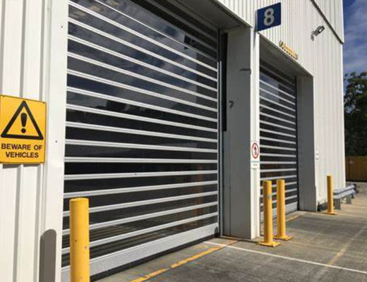 El panel automático 380V 50Hz de la aleación de aluminio del aislamiento de la puerta espiral de alta velocidad teledirigida