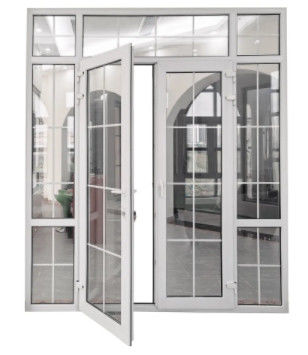 Excelente aislamiento puerta seccional de aluminio para paneles de vidrio vidrio transparente