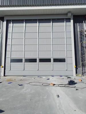Seguridad de diseño moderno Puerta de rodillo rápida con aislamiento y bajo mantenimiento Anticorrosin y resistente al desgaste