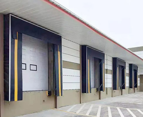Refugio de acero con fácil instalación excelente resistencia a los rayos UV / resistente a la intemperie Puerta de almacenamiento en frío para alimentos