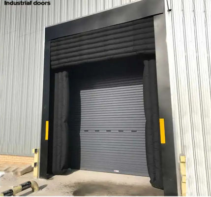 Estructura de acero de trabajo pesado Refugio de muelle rectangular inflable con excelente resistencia al fuego Fabricación personalizada