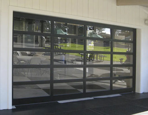 Seguridad Puerta seccional de aluminio blanco con excelente aislamiento y elegante recubrimiento en polvo 9x8 9x7 16x7