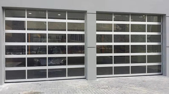 Puerta seccional de aluminio de doble acristalamiento con excelente aislamiento de fabricación profesional Puerta de vidrio de color marrón