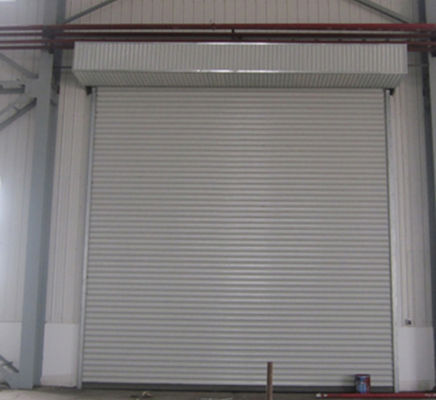 Puertas seccionales aisladas de acero recubierto en polvo Hardware Aluminio Umbral de alto rendimiento