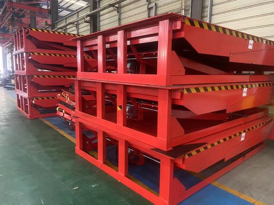 Nivelador de muelle de carga personalizable con cadenas de seguridad / Fuente de energía eléctrica 6T / 10T Capacidad hidráulica
