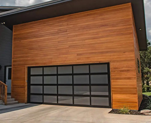 Puerta de garaje seccional de aleación de aluminio exterior transparente con doble acristalamiento