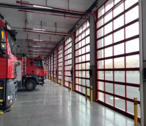 Puertas de garaje de doble acristalamiento de aluminio impermeable