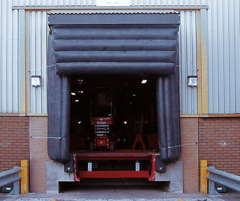Rectangular Refugio de muelle inflable con acero de alto rendimiento Al por mayor almohadilla de PVC de carga retráctil
