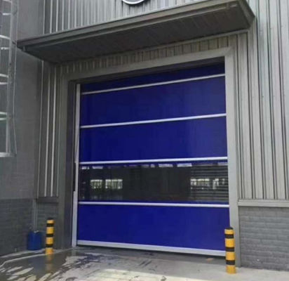 Puerta de persiana rápida de PVC de alta velocidad industrial 304 Material de acero inoxidable de bajo mantenimiento Diseño de estructura de acero