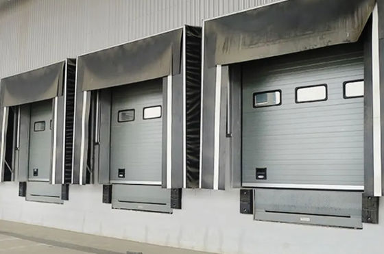 Sistema de carga fijo ajustable Refugio de la puerta del muelle con revestimiento de acero galvanizado y tejido resistente al desgaste fijo