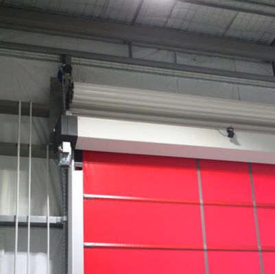 Puerta rápida enrollable de PVC aislada de alta velocidad con operación automática y manual de acero inoxidable 304