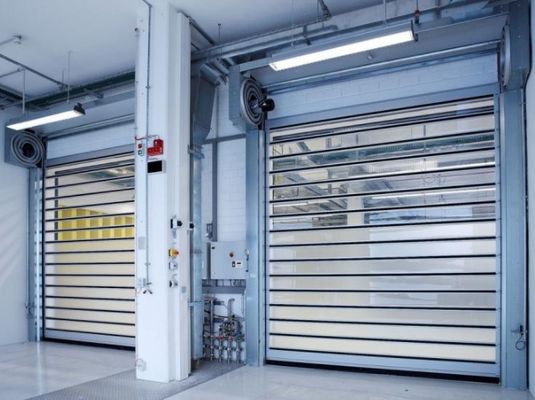 Sistema de seguridad con sensor fotoeléctrico para puerta espiral de alta velocidad transparente de aluminio exterior de alta calidad industrial enrollable aislada a medida y velocidad de cierre de 0,8 m/s para eficiencia