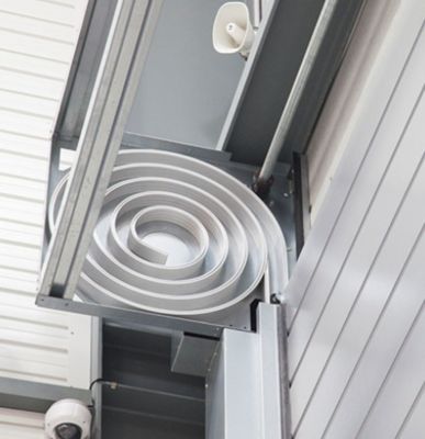 Motor de 0.75KW Potencia, Fábrica de Aluminio al por Mayor, Puerta Espiral Industrial de Alta Velocidad, Seguridad y Eficiencia con Sensor Fotoeléctrico, Puerta Motorizada para Hangar