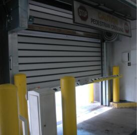 Permeabilidad al aire ≤2,0m3m2s Aluminio Transparente Puerta espiral de alta velocidad Seguridad Eficiencia Seguridad Eficiencia Resistencia al viento ≤2,0KNm2