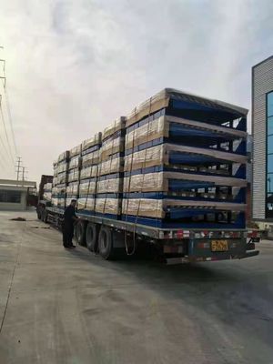 ISO9001 300 mm 40000LBS Vertical Loading Dock Leveler Hydraulic Dock Lift Motor Driven