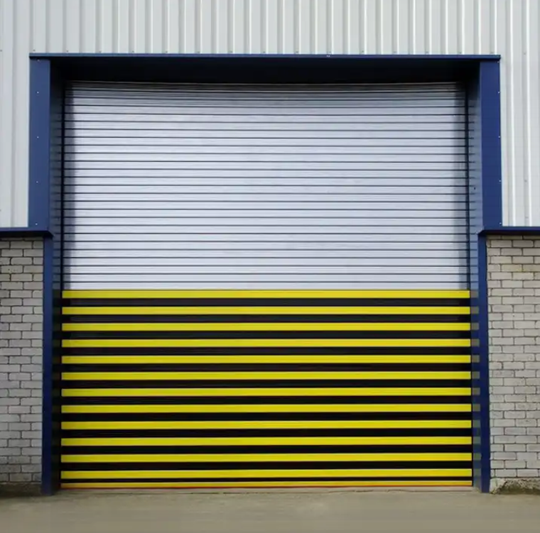 China Turbina de seguridad automática aislamiento térmico a prueba de viento eléctrico duradero de alta velocidad de seguridad de la puerta en espiral eficiencia